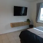 Wohlfuehl & Am Birnengarten - Ruhige Mit Bad & Wlan 3*