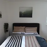 Wohlfuehl & Am Birnengarten - Ruhige Mit Bad & Wlan Magdeburgo