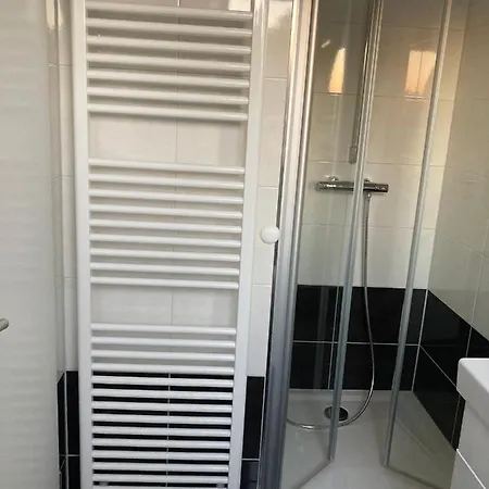 Wohlfuehl & Am Birnengarten - Ruhige Mit Bad & Wlan Magdeburg