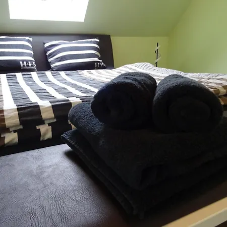 Wohlfuehl & Am Birnengarten - Ruhige Mit Bad & Wlan