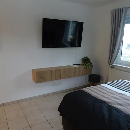 Wohlfuehl & Am Birnengarten - Ruhige Mit Bad & Wlan 3*