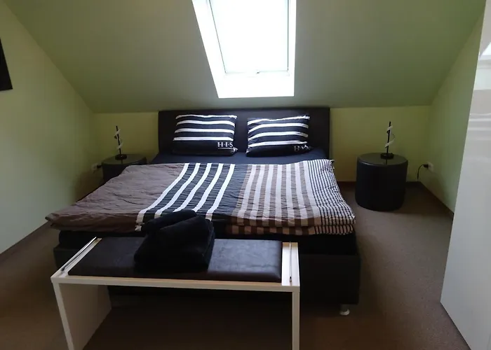 Wohlfuehl & Am Birnengarten - Ruhige Mit Bad & Wlan Maison d'hôtes Magdebourg