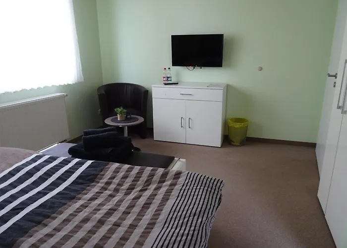 بيت ضيافة Wohlfuehl & Am Birnengarten - Ruhige Mit Bad & Wlan 3*