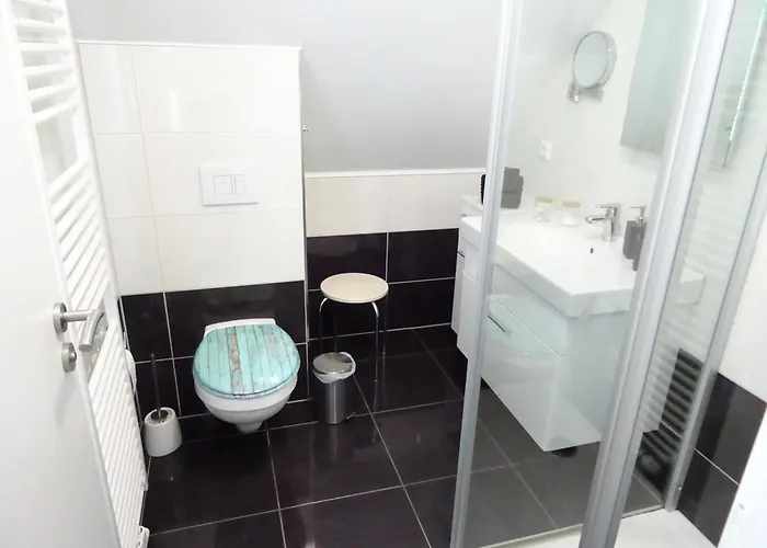 Wohlfuehl & Am Birnengarten - Ruhige Mit Bad & Wlan 3* Magdeburg