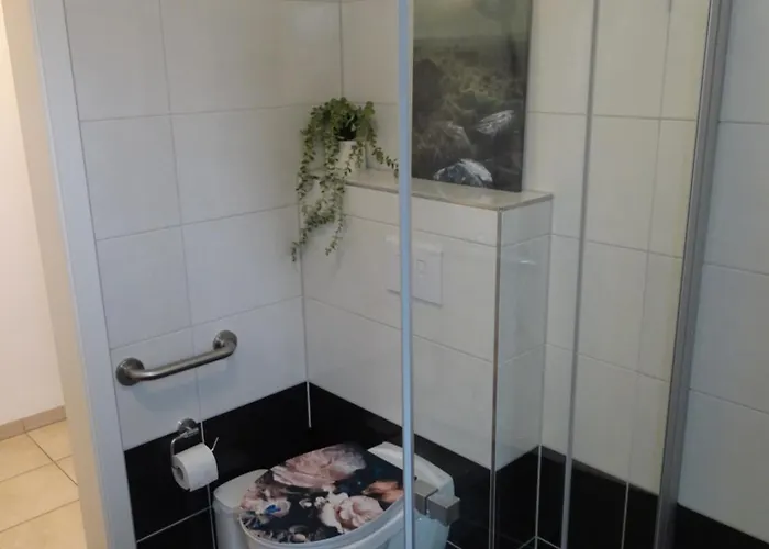 Wohlfuehl & Am Birnengarten - Ruhige Mit Bad & Wlan Гостевой дом