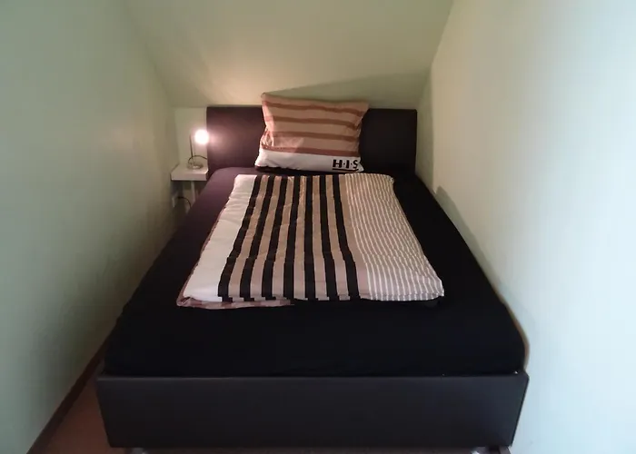 بيت ضيافة Wohlfuehl & Am Birnengarten - Ruhige Mit Bad & Wlan 3*