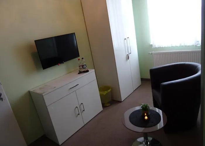 Wohlfuehl & Am Birnengarten - Ruhige Mit Bad & Wlan 3* ماغديبورغ